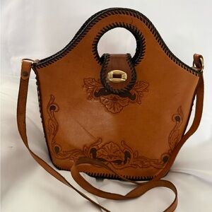 Elegant Tan Leather Handbag